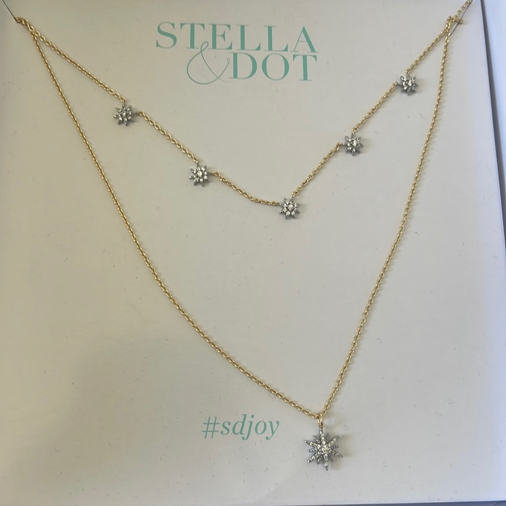 Layering star necklace